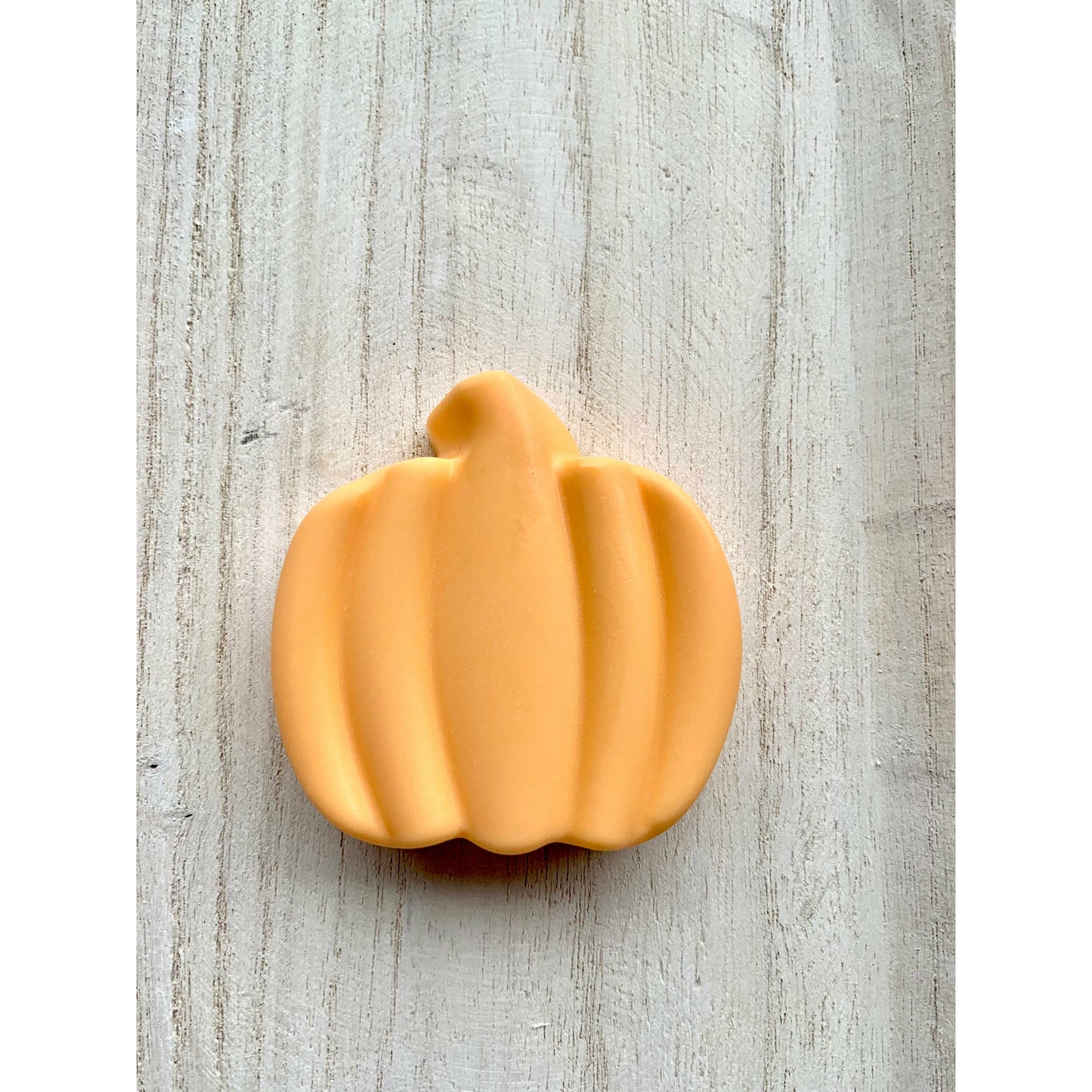 FALL SALE: 10 Pumpkin Soap Favors: Pumpkin Soap, Fall Soap, Fall Favors, Baby Shower Favors, Wedding Favors, Plunk Soap