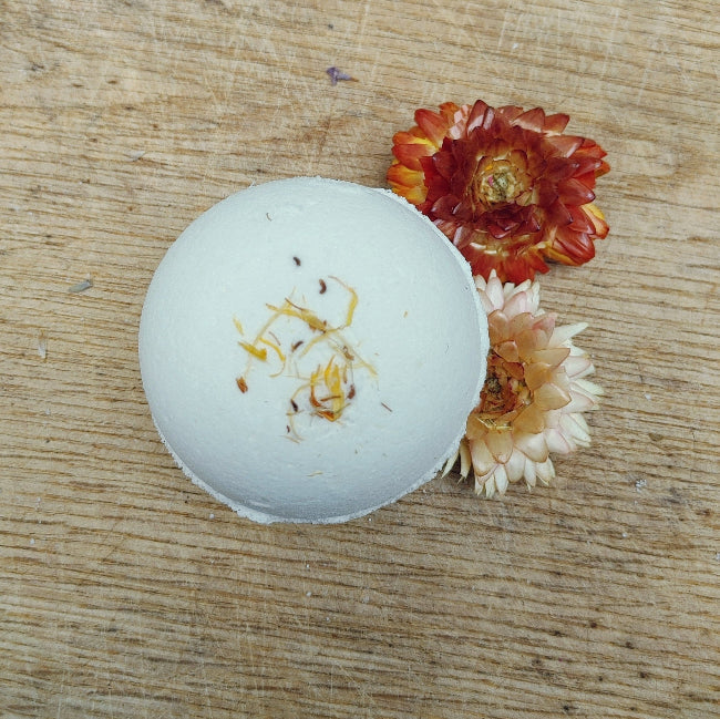 Positive Vibes | Bath Bomb | Ylang Ylang Cedarwood