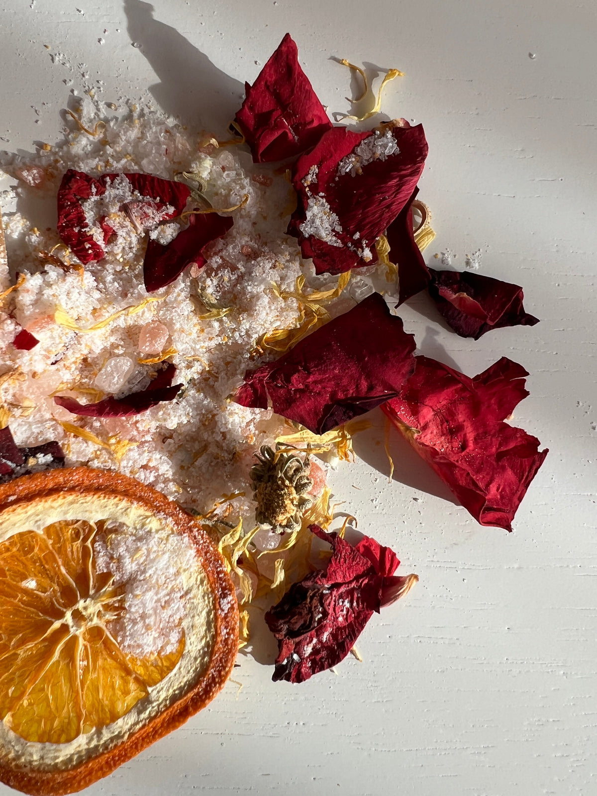 LOVE STRUCK - Calendula, Rose & Orange Botanical Bath Salts
